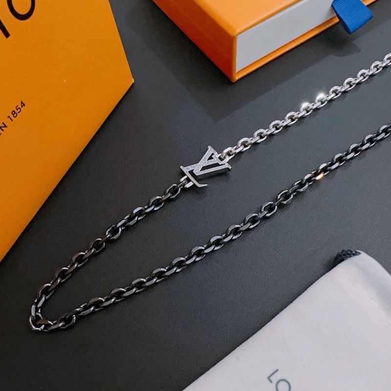 Louis Vuitton Necklaces